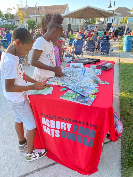 MusicMonday @ Springwood Park